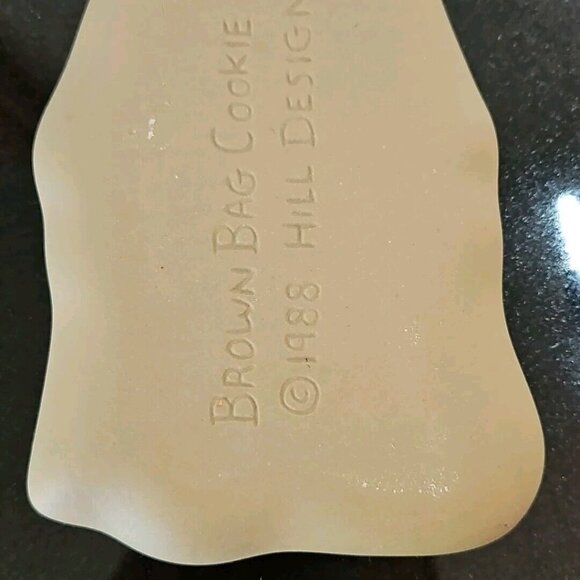 Brown Bag Cookie Art Mold Cat Girl Wearing Apron Giant Stamp Ceramic Vtg 1992 - Picture 9 of 13